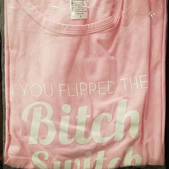 Expressive T-shirts (new) - Picture 6 of 6